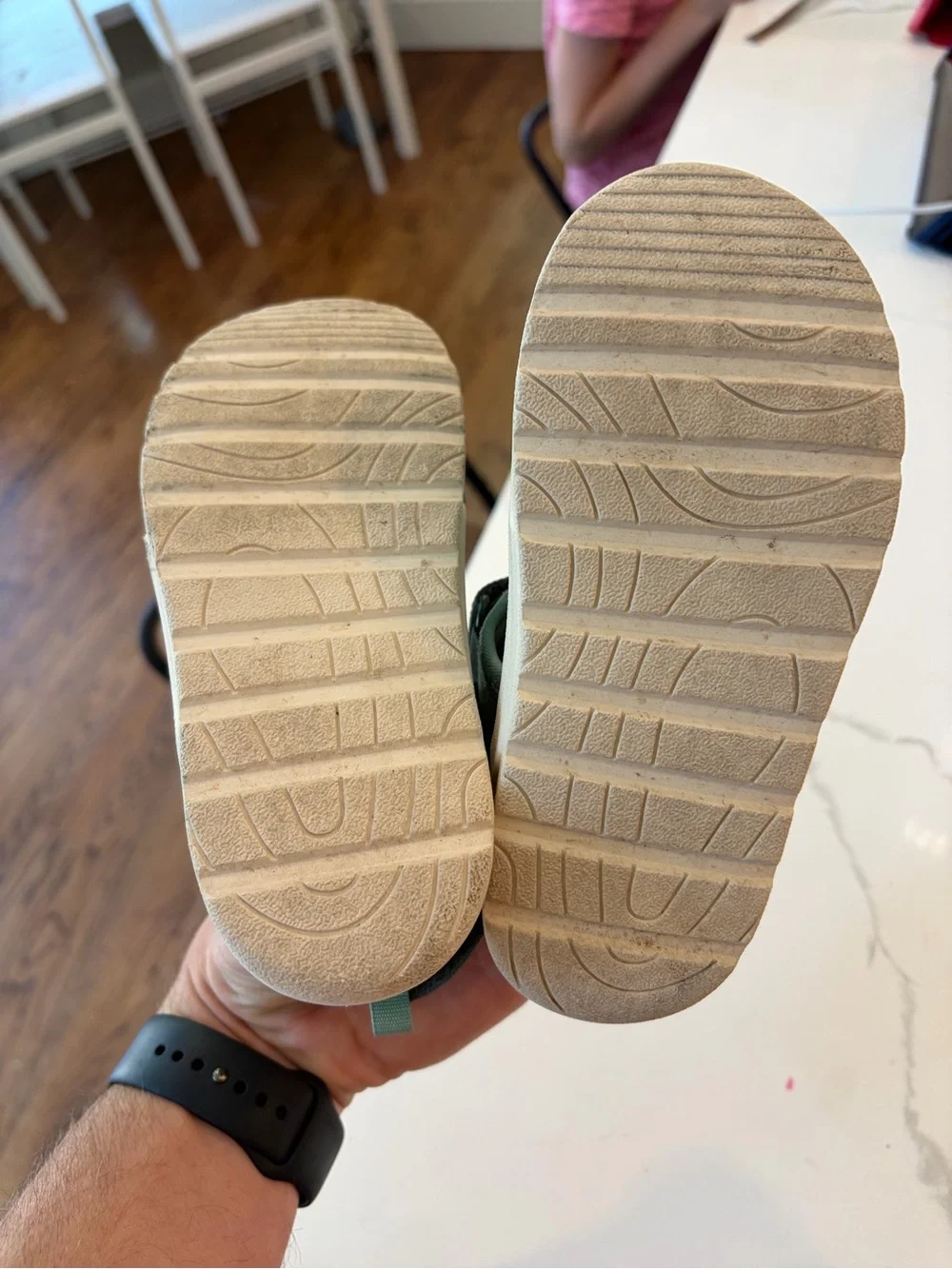 H&M Minecraft Teal Kids Open-Toe Sandals with Game Patch Details - Size 12